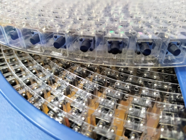 Nút nhấn 6x6x7mm SMT RK-100