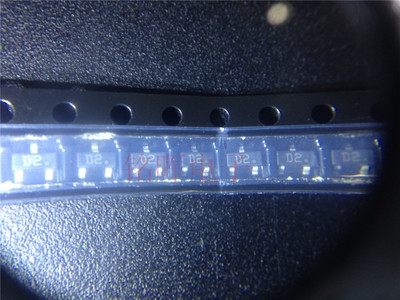 BCW32 smd sot-23 transistor D1 (gói 100 con)