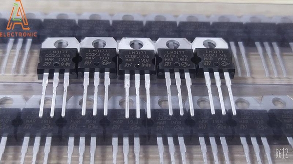 LM317 LM317T 1.2-37V TO-220 mới RK-1