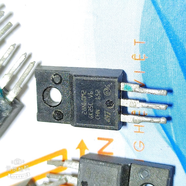 FET STF28N65M2 28N65M2 TO-220 20A 650V mới HK-35-1