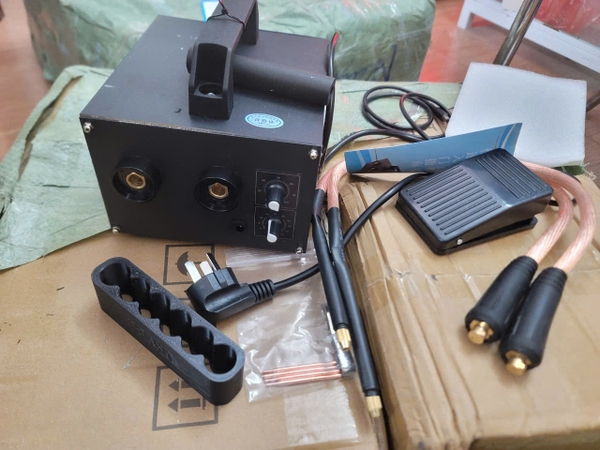 Máy hàn cell pin18650 có bàn đạp lõi biến áp nhôm hàn kẽm 0.1~0.15mm G3 1.5%