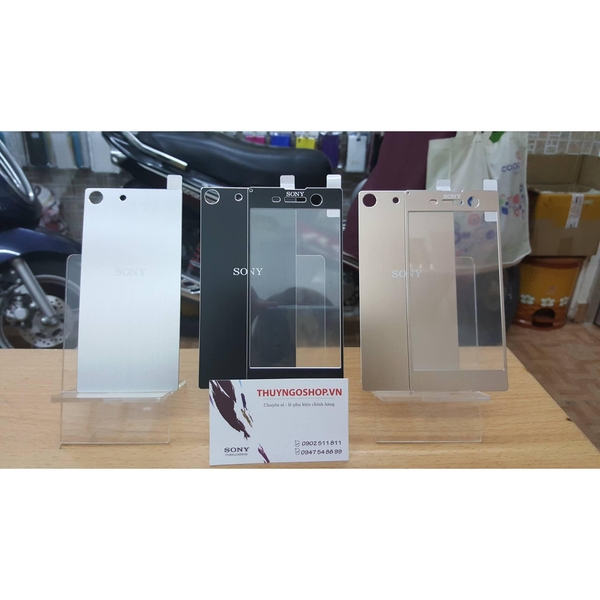 kinh-cuong-luc-ma-van-nhom-xuoc-sony-xperia-m5