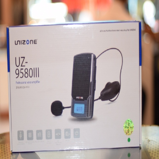 may-tro-giang-camac-unizone-uz-9580-f3-phien-ban-3