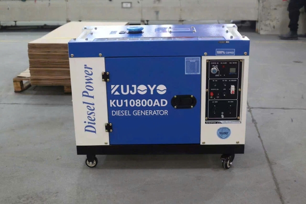 may-phat-dien-chay-dau-kujoyo-ku10800ad