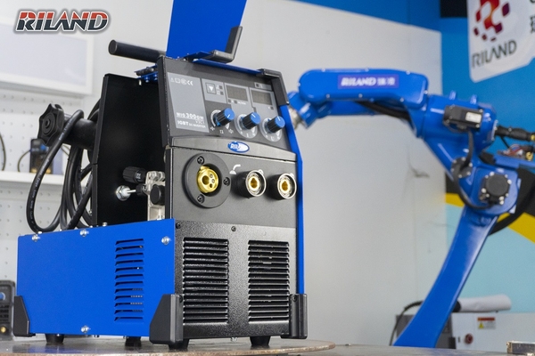 may-han-riland-mig-300gw