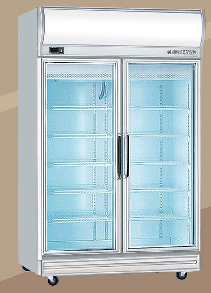 tu-mat-trung-bay-2-canh-kinh-berjaya-model-2d-dc-sm