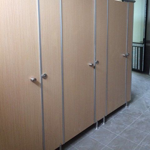 Loại vách ngăn vệ sinh uy tín – Giá xưởng tại Hà Nội