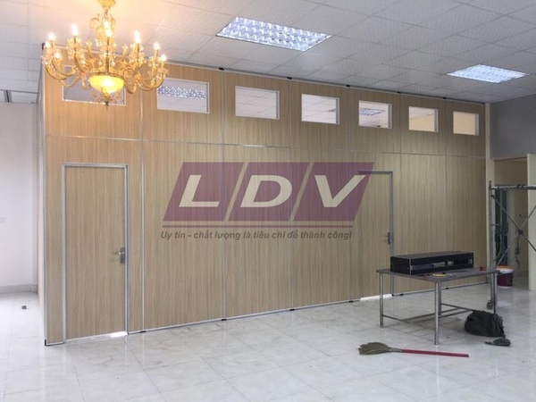Vách ngăn di động