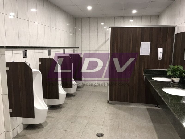 Tìm hiểu cấu tạo vách ngăn vệ sinh Compact và những ưu điểm nổi bật