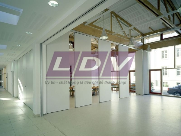 Lắp đặt vách ngăn di động tại Bắc Giang nhanh chóng, đảm bảo