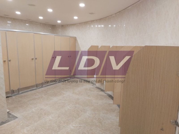Thi công vách ngăn vệ sinh | Tư vấn MIỄN PHÍ và báo giá chi tiết
