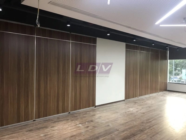 Điểm danh 10+ mẫu vách kéo ngăn phòng đẹp kèm báo giá