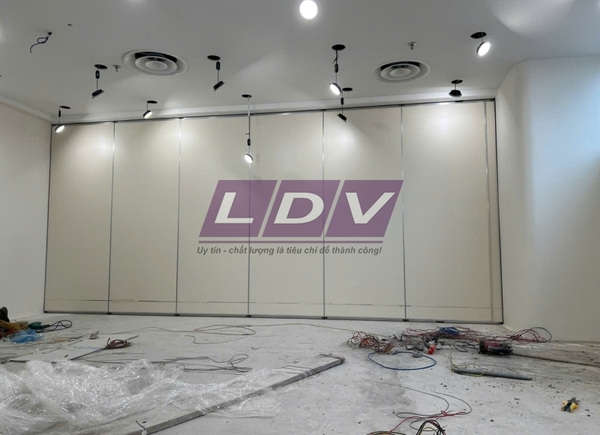 Dự án Vách ngăn di động văn phòng Vietravel Airlines