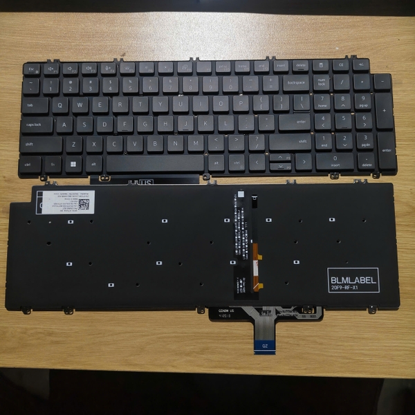 Phím laptop Dell Precision 3560