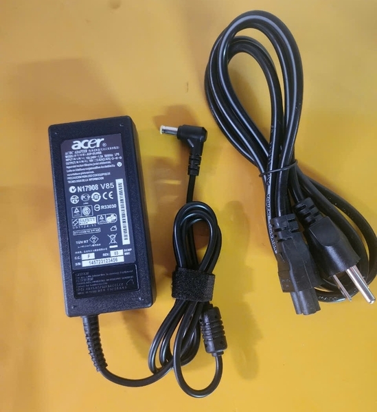 Sạc laptop Acer Aspire AL15-51M