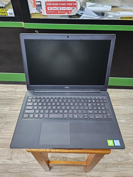 Dell latitude 3500 i7 gen8 8gb 256gb VGA RỜI, FULL HD