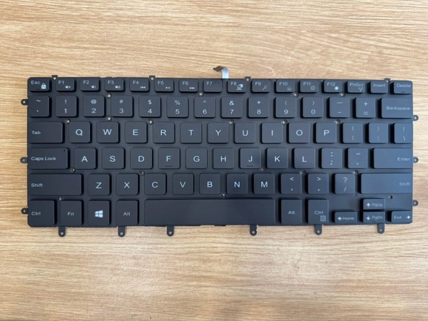 Bàn phím laptop Dell Precision 5530