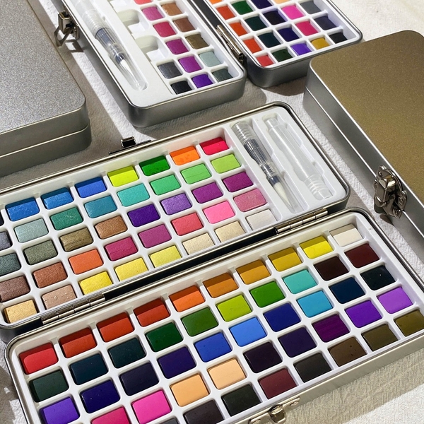 Màu Nước Dạng nén Sunway Hộp Thiếc Kèm Cọ