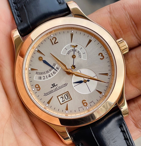 dong-ho-jaeger-lecoultre-master-eight-days-power-reserve-rose-gold-146-2-17