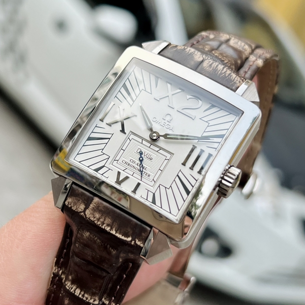 dong-ho-omega-de-ville-x2-small-second-white-dial-white-gold-alligator-7710-30-3