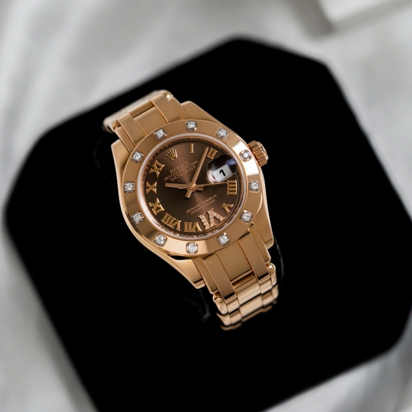 rolex-lady-datejust-pearlmaster-29mm-rose-gold-watch-chocolate-roman-dial-m80315