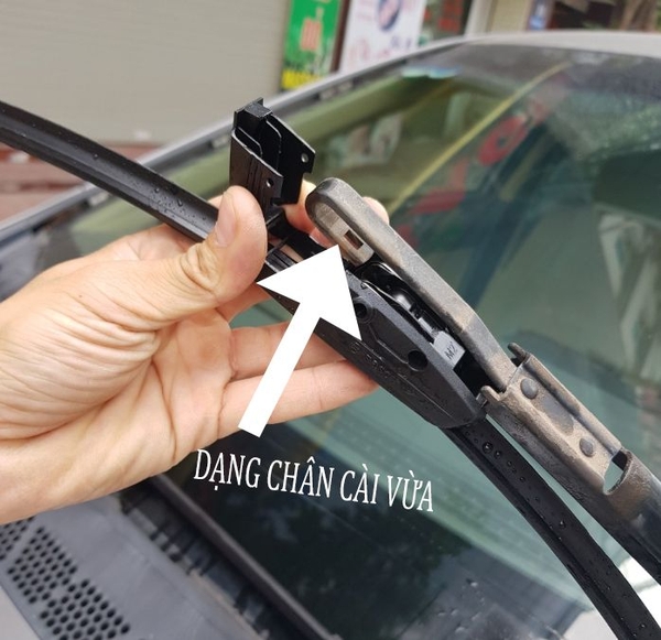 Cần gạt nước mưa xương mềm Bosch AEROFIT và Evolution dùng cho xe 4 -5 đến 7 chỗ kích thước 16 inch - 26 inch