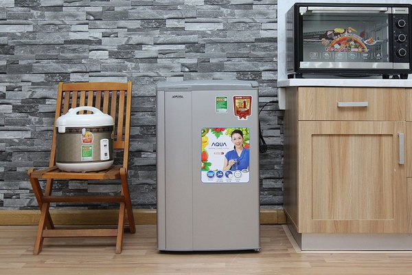 Tủ lạnh Aqua AQR95AR