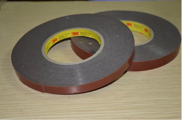 3m-bang-dinh-2-mat-loai-7mm-hang-3m
