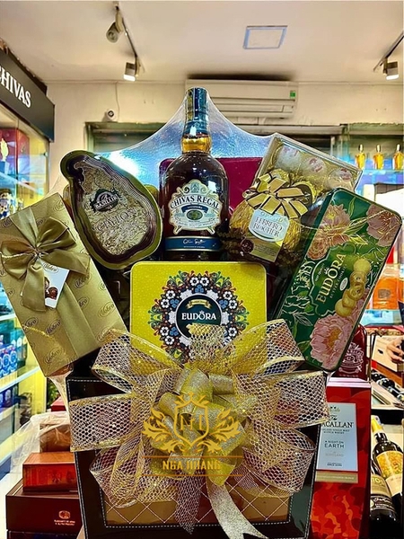 GIỎ QUÀ TẾT 2023 - NH. QUÝ MÃO 15