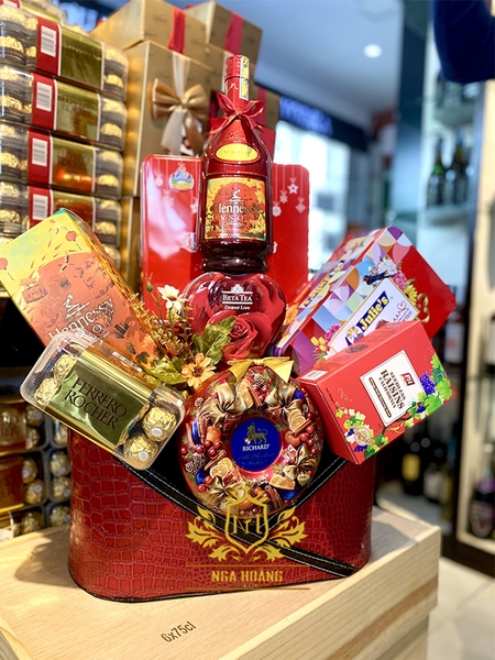GIỎ QUÀ TẾT 2023 - NH. QUÝ MÃO 17