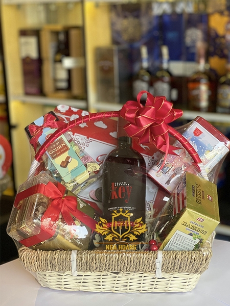 GIỎ QUÀ TẾT 2023 - NH. QUÝ MÃO 21