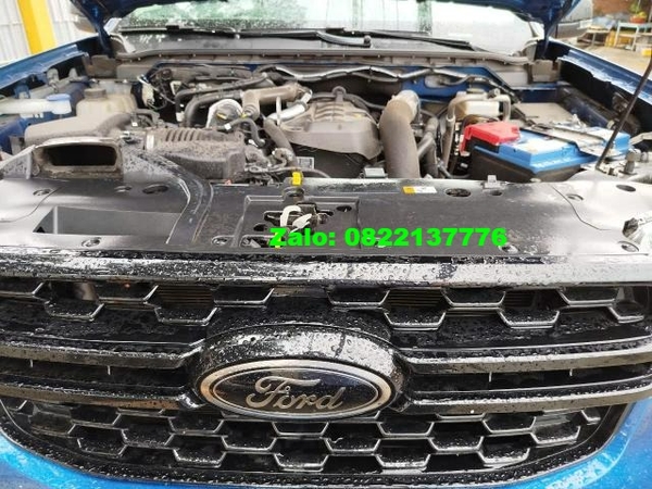 ac-quy-xe-ford-territory