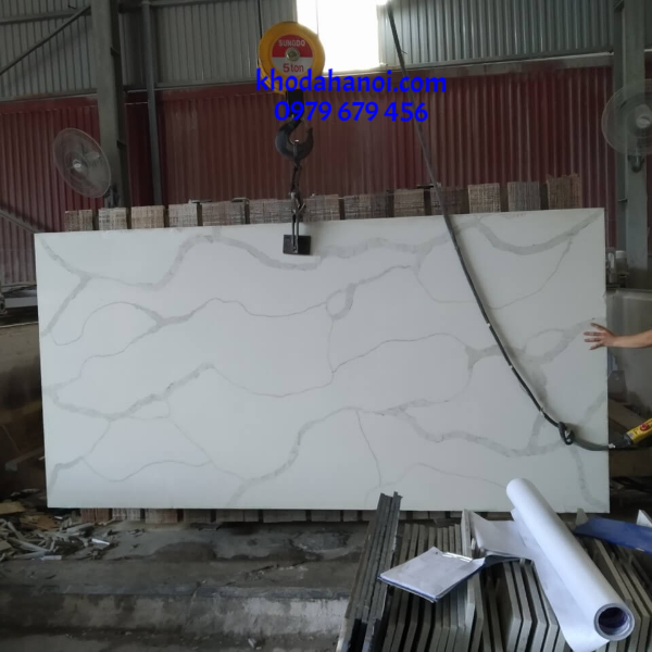 da-quartz-thach-anh-van-to