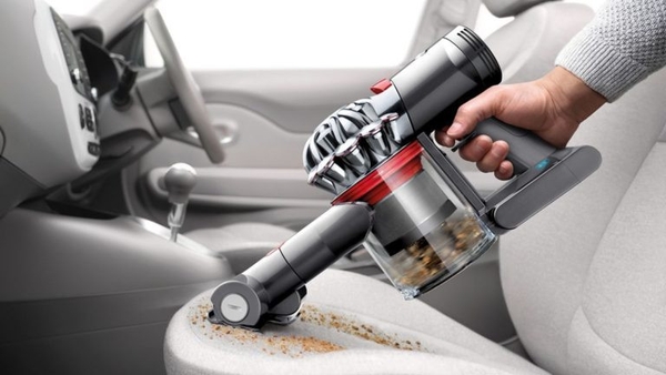 Máy hút bụi Dyson V7 Fluffy Chính hãng