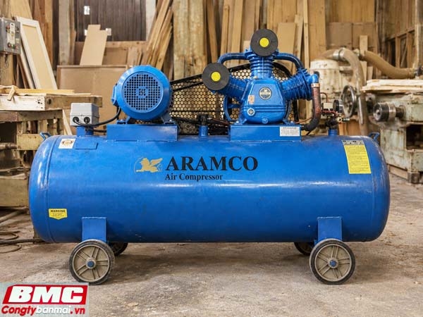 Máy hơi 2 cấp Aramco 10 HP W-0.9/12.5-200L