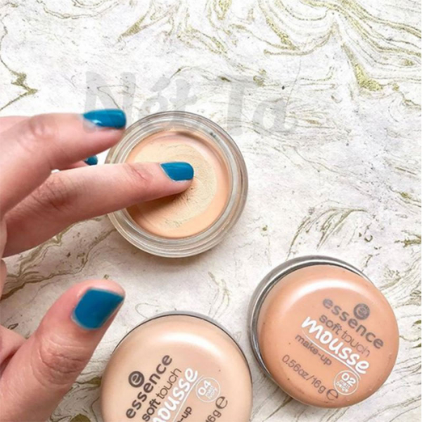 PHẤN TƯƠI ESSENCE SOFT TOUCH MOUSSE - ĐỨC