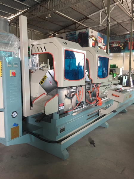 MÁY CẮT CÔNG NGHỆ MỚI 2025