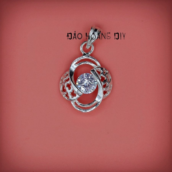 Mặt dây chuyền bạc nữ đẹp sang chảnh PVN3050
