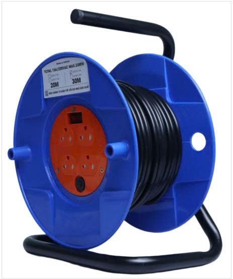 Ổ Cắm Rulo LiOA 20M QT20-3-15A 3 Lõi 3 Chấu Có Tiếp Địa onaplioaquanghau
