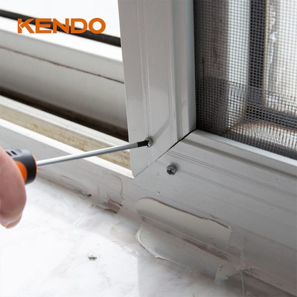 Tua vít đầu hình sao bằng thép Cr-V tay cầm bọc cao su T20x100mm Kendo - 20172