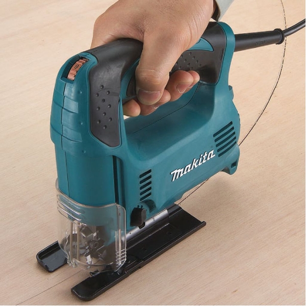 Máy cưa lọng 65/6.0mm dùng điện 450W Makita 4327