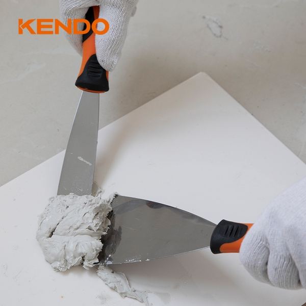Cây sủi cán nhựa lưỡi thép không gỉ Kendo