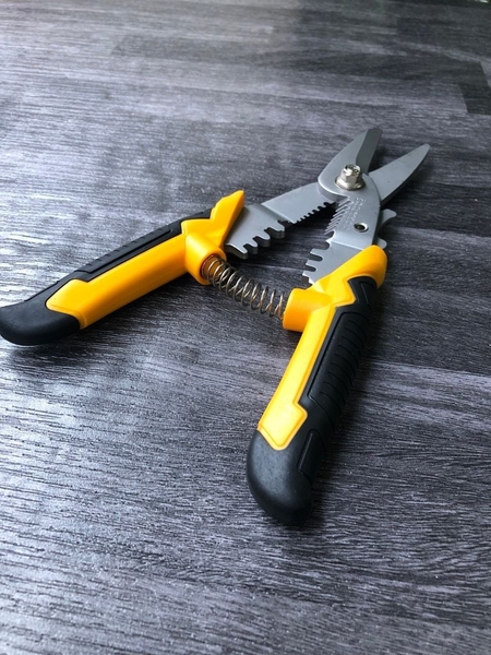 Kéo cắt đa năng Buddy BAO144