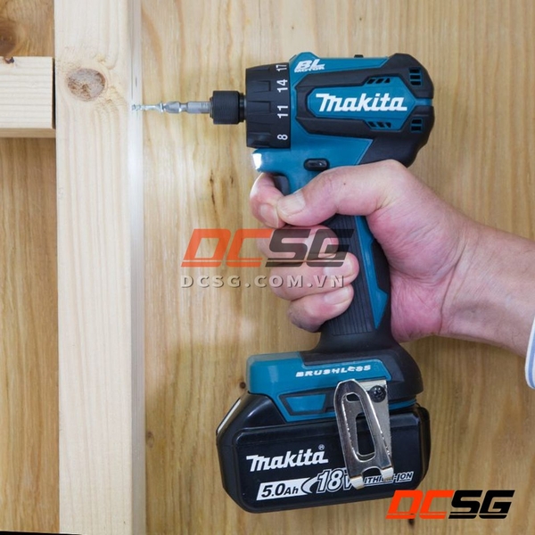 Máy khoan, vặn vít dùng pin 18V Makita DDF083Z (không pin sạc)