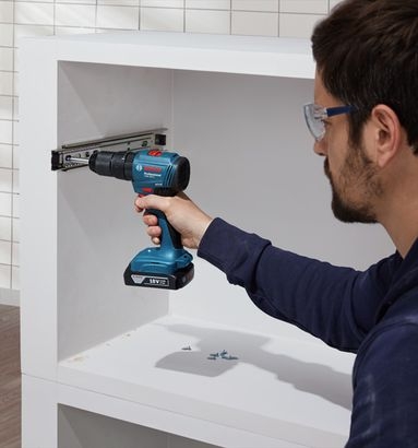 Máy khoan vặn vít dùng pin GSB185-LI Bosch 06019K31K1 (01 pin)