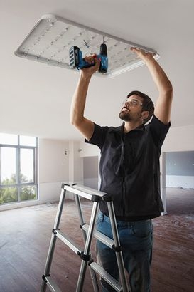 Máy khoan vặn vít dùng GSR 185-LI Bosch