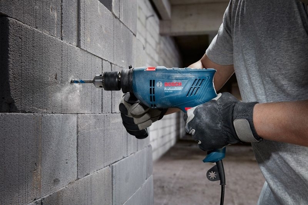 Máy khoan động lực GSB 600 Bosch 06011A03K0