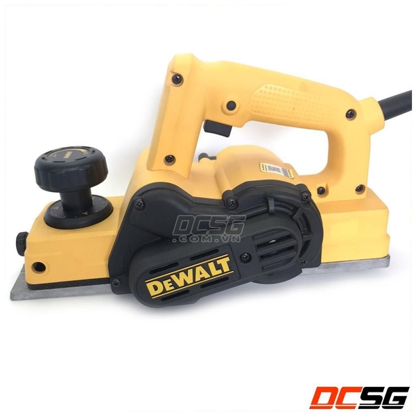 Máy bào gỗ 82mm dùng điện 550W Dewalt D26676-B1