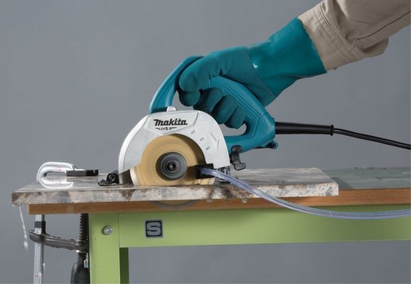 Máy cắt đá gạch 110mm dùng điện Makita M0401B