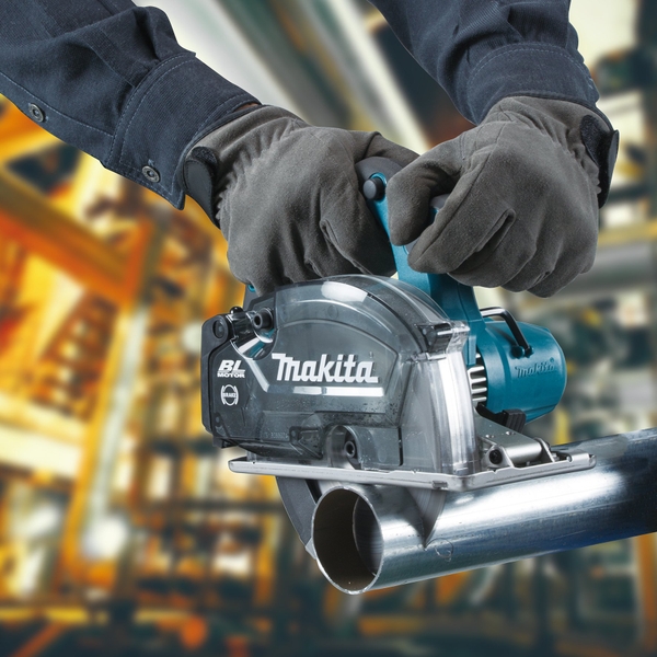 Máy cắt kim loại 150mm dùng pin 18V Makita DCS553Z (không pin sạc)